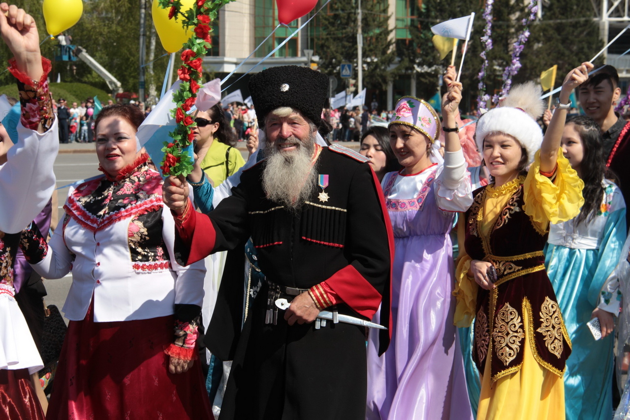 Праздники сегодня в казахстане. Праздники Казахстана. Праздник в Казахстане сегодня. Какие национальные праздники отмечают в Казахстане. Какой сегодня праздник в Казахстане картинки.