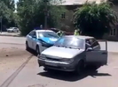В Усть-Каменогорске водитель не пропустил полицейский автомобиль и совершил ДТП