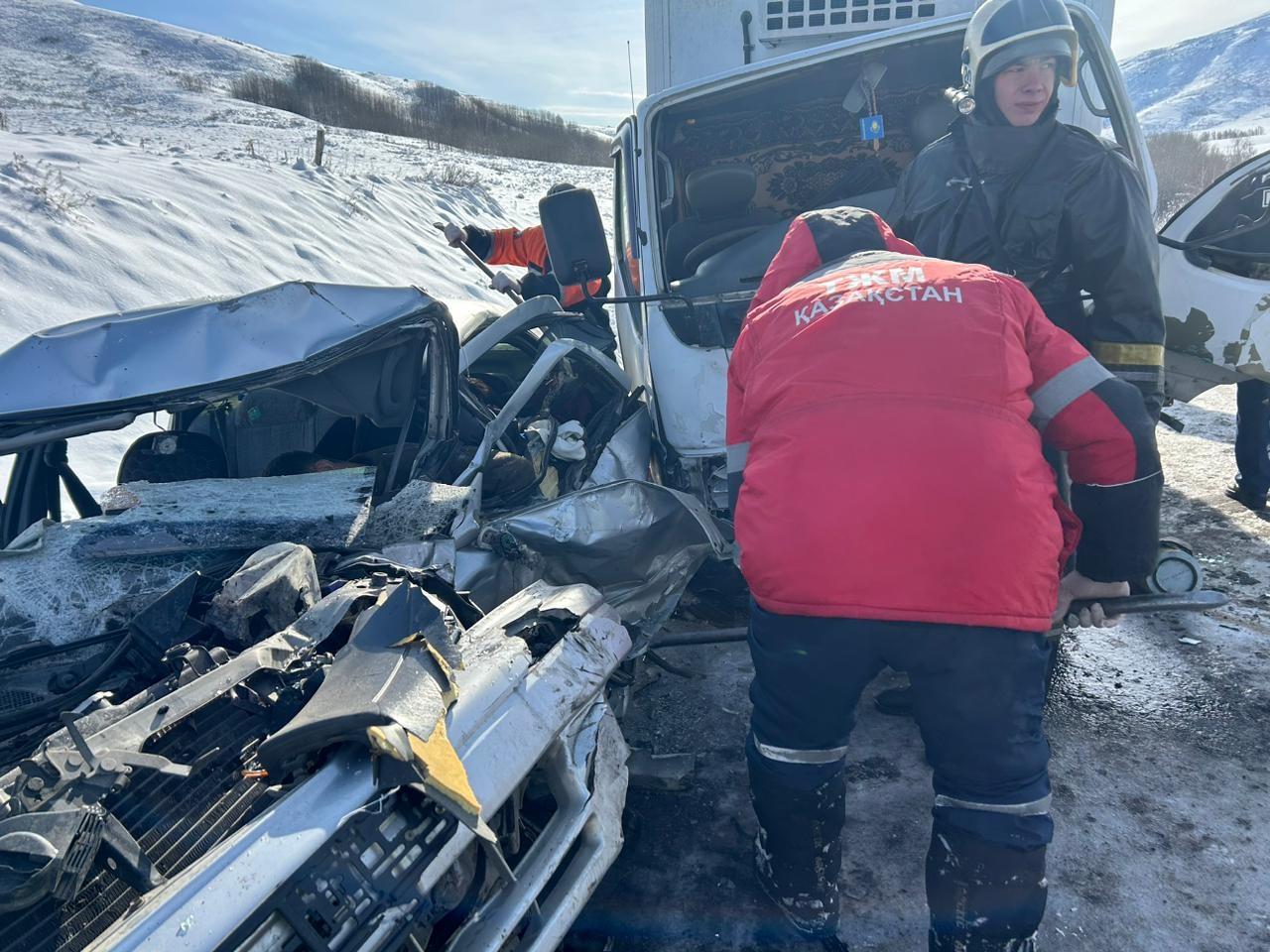 В ДТП на трассе Усть-Каменогорск — Алтай пострадали люди | YK-news.kz