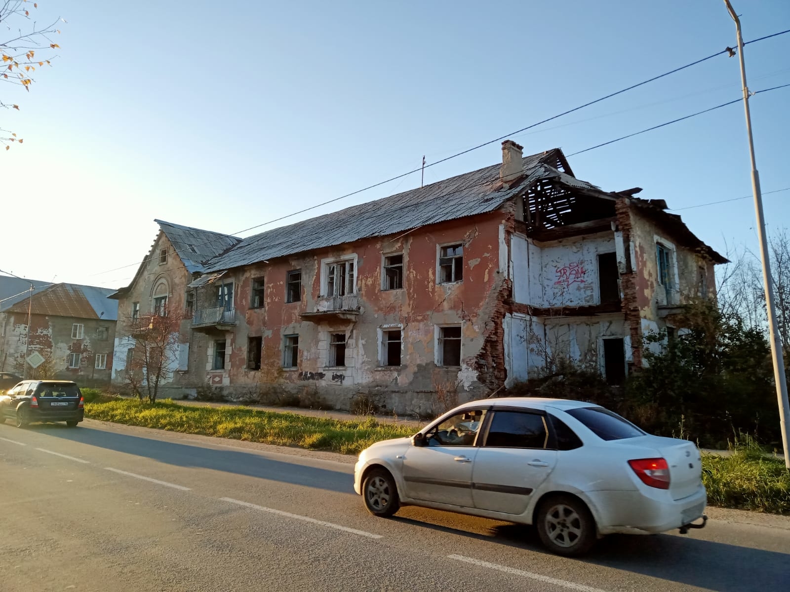 Почему в ВКО не могут последовать примеру Белоусовки и восстановить « заброшки»? | YK-news.kz | YK-news.kz