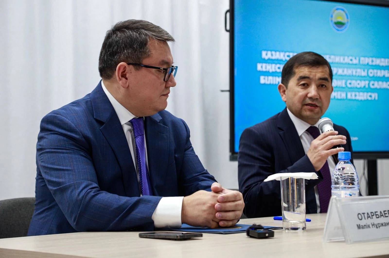 Мәлік Отарбаев: «Адами капитал – ұлттық бірегейлікті нығайтудың берік іргетасы»