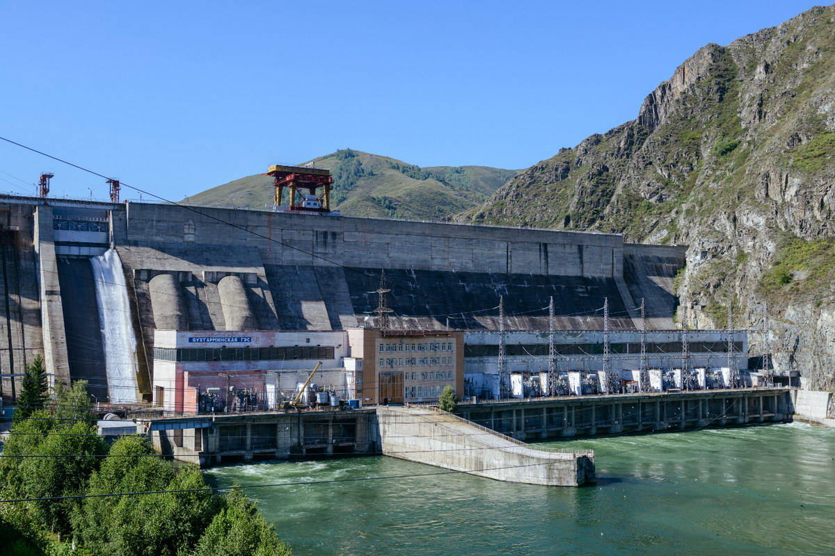 Бухтарминская ГЭС отмечает 65-летний юбилей