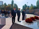 В Усть-Каменогорске гости форума «Altay Invest-2025» возложили цветы к мемориалу Славы