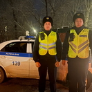 Вёз ребёнка без сознания: водитель обратился за помощью к полиции на трассе Усть-Каменогорск – Шемонаиха