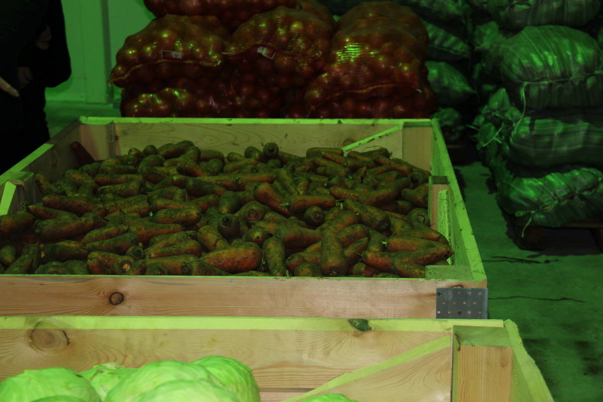 В Усть-Каменогорске продавцы пожаловались чиновникам на качество продукции стабфонда