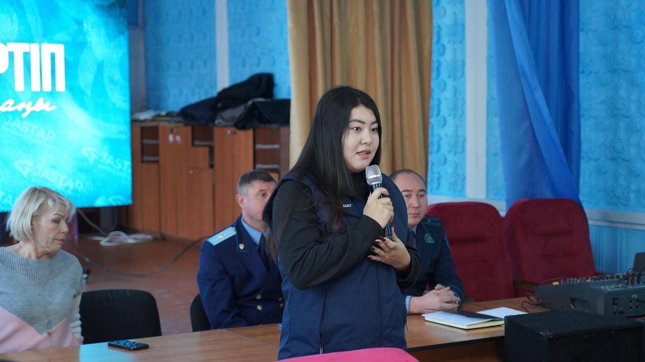 В медколледже Усть-Каменогорска состоялась встреча «Заң және Жастар»