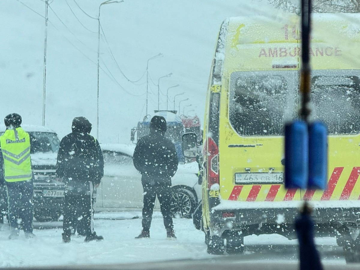 В Усть-Каменогорске случилось массовое ДТП