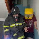 В ВКО сотрудники службы по ЧС и полицейские спасли людей при пожаре