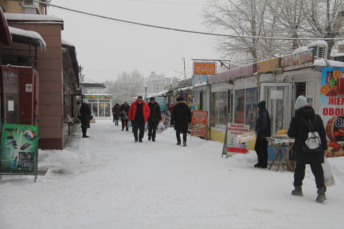 В Усть-Каменогорске в рамках модернизации рынков построили два крытых павильона