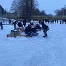 В Усть-Каменогорске начали открывать катки 