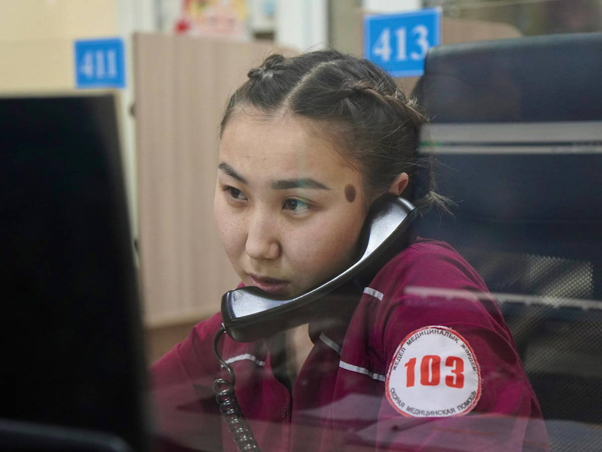 Как в Усть-Каменогорске будут работать больницы, ветклиники и магазины в первые дни января?