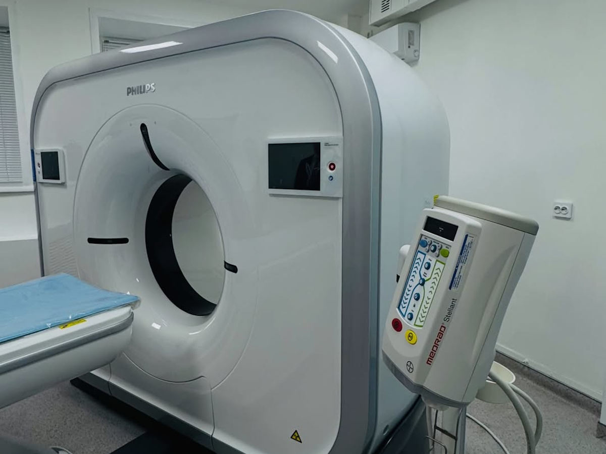 В Усть-Каменогорске в бывшей первой горбольнице появился новый томограф