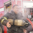 Жители Усть-Каменогорска благодарят пожарных, тушивших пожар в «странной» квартире