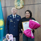 Жительница Усть-Каменогорска спасла пенсионерку от мошенников