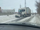 В Усть-Каменогорске «лоб в лоб» столкнулись грузовой и легковой автомобили 