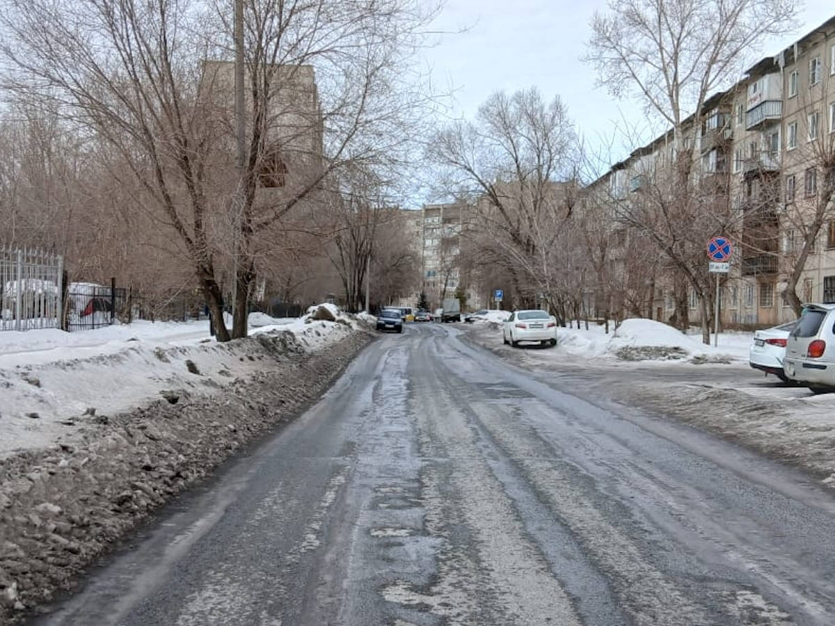 Аким Усть-Каменогорска о снегоуборке: почистили на «троечку»