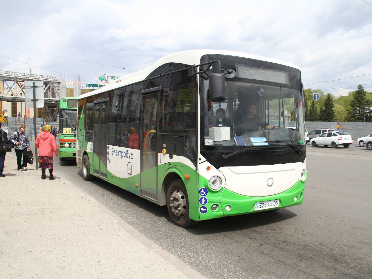 В 2026 году парк городского транспорта Усть-Каменогорска пополнят 12 электробусов