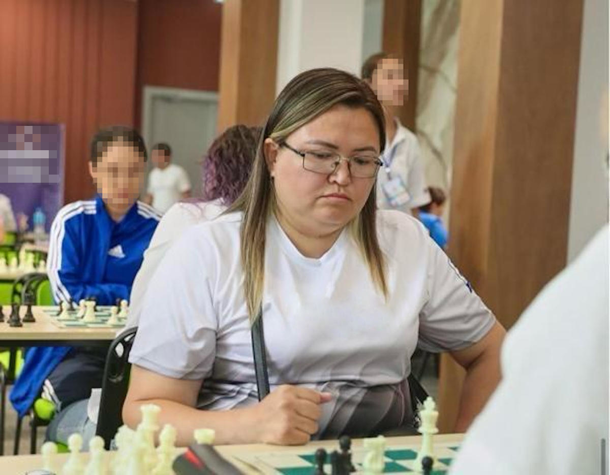 Жительницу Усть-Каменогорска подозревают в совершении ряда афер в Алматы