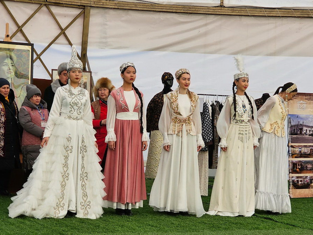 В Усть-Каменогорске состоится показ национальной одежды
