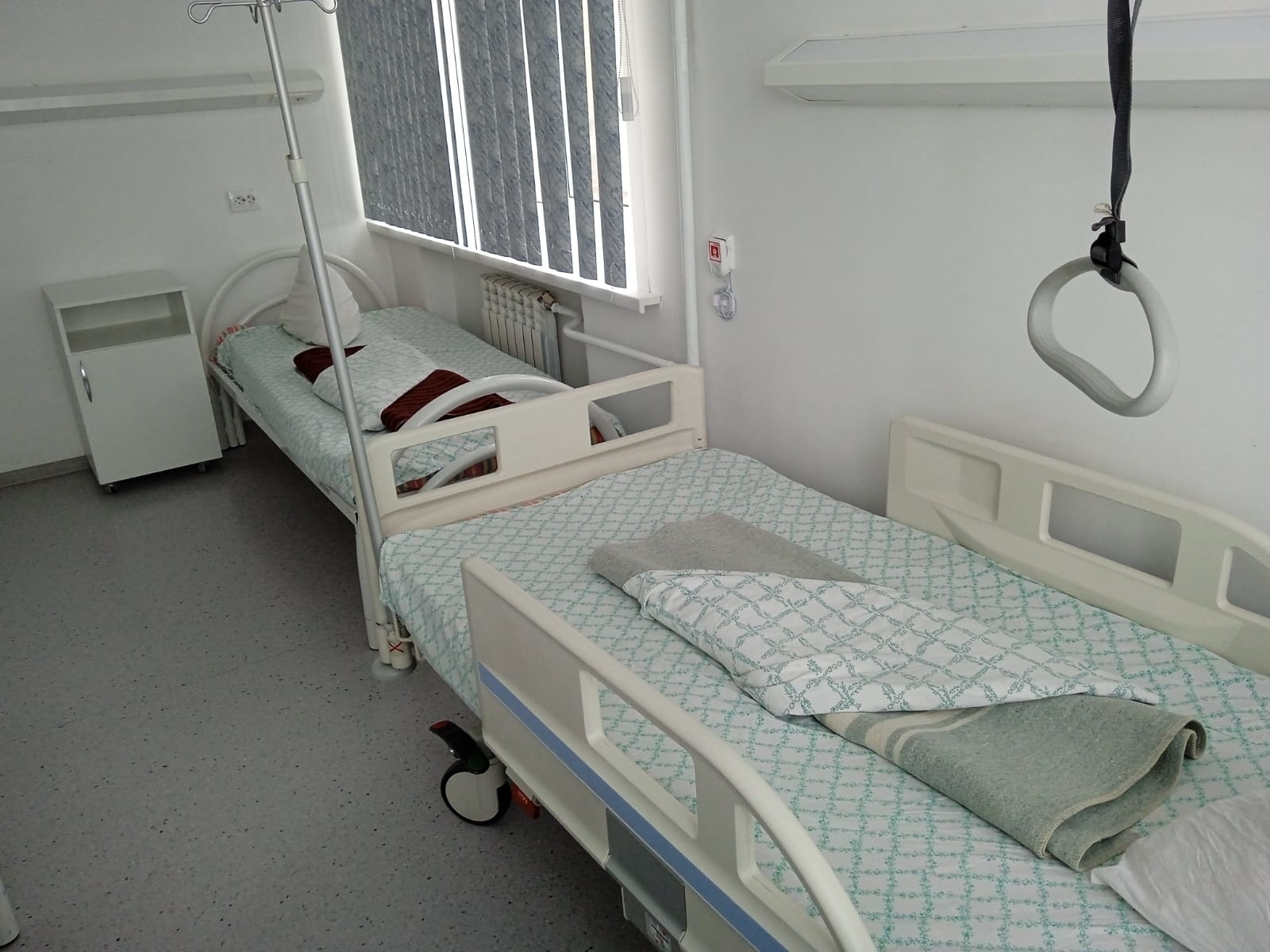 Бывшей первой горбольнице Усть-Каменогорска требуются дополнительные новые кровати
