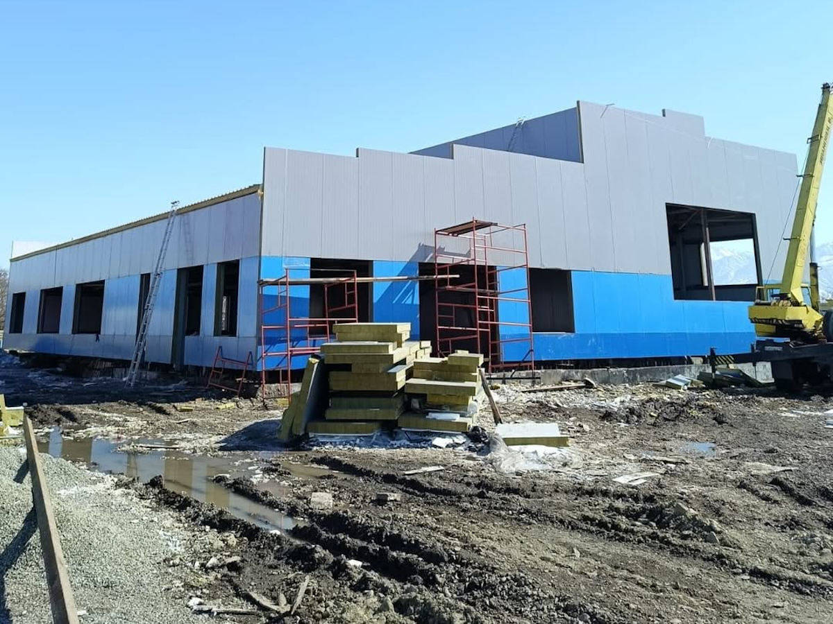 В ВКО бассейн превратился в долгострой