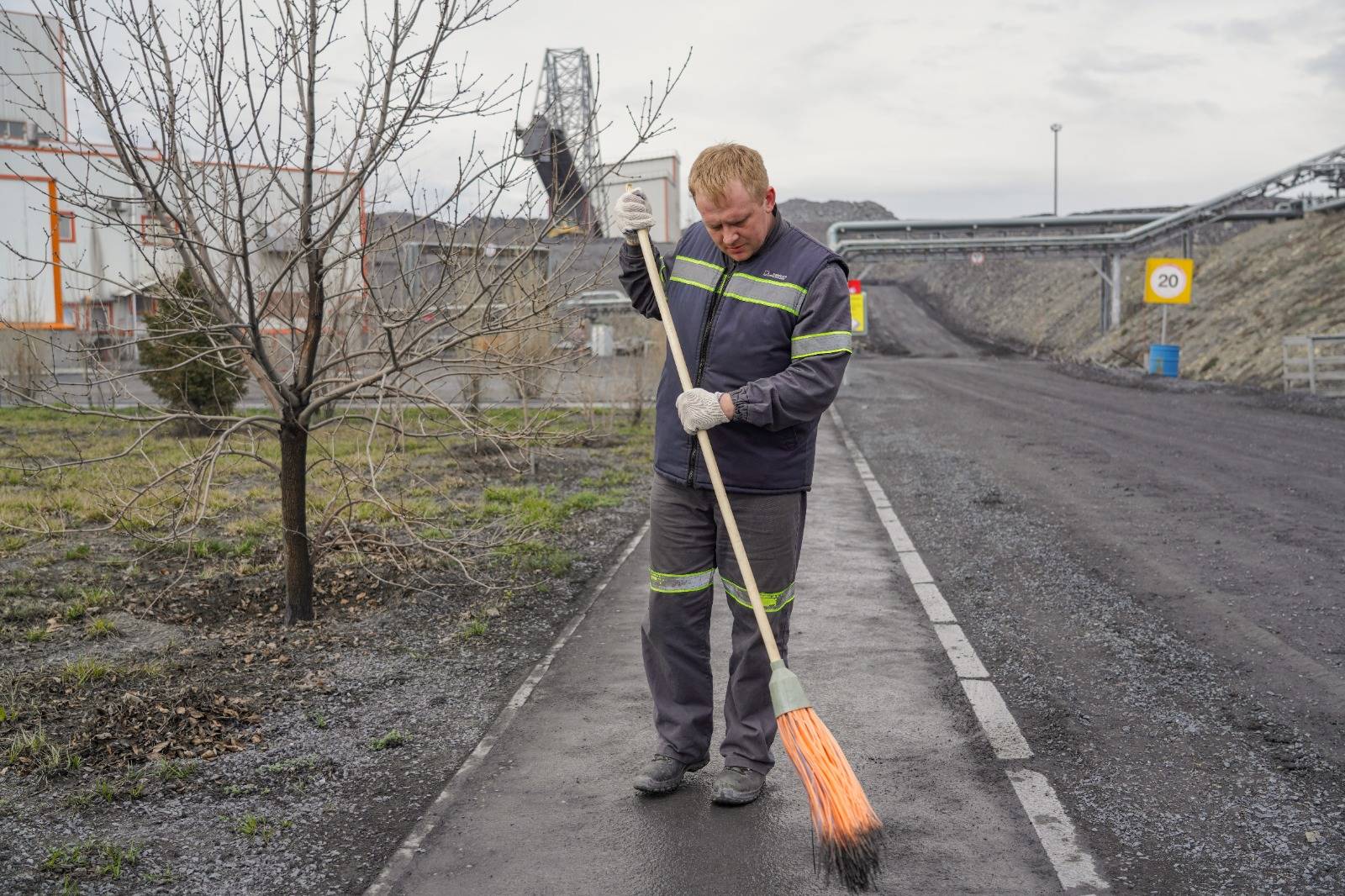 Субботник с элементами тимбилдинга прошёл на горнодобывающем предприятии