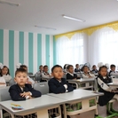 Приём в первые классы стартует поэтапно в разных регионах Казахстана