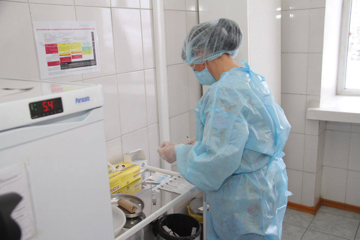 В Усть-Каменогорске приглашают на вакцинацию против вируса папилломы человека