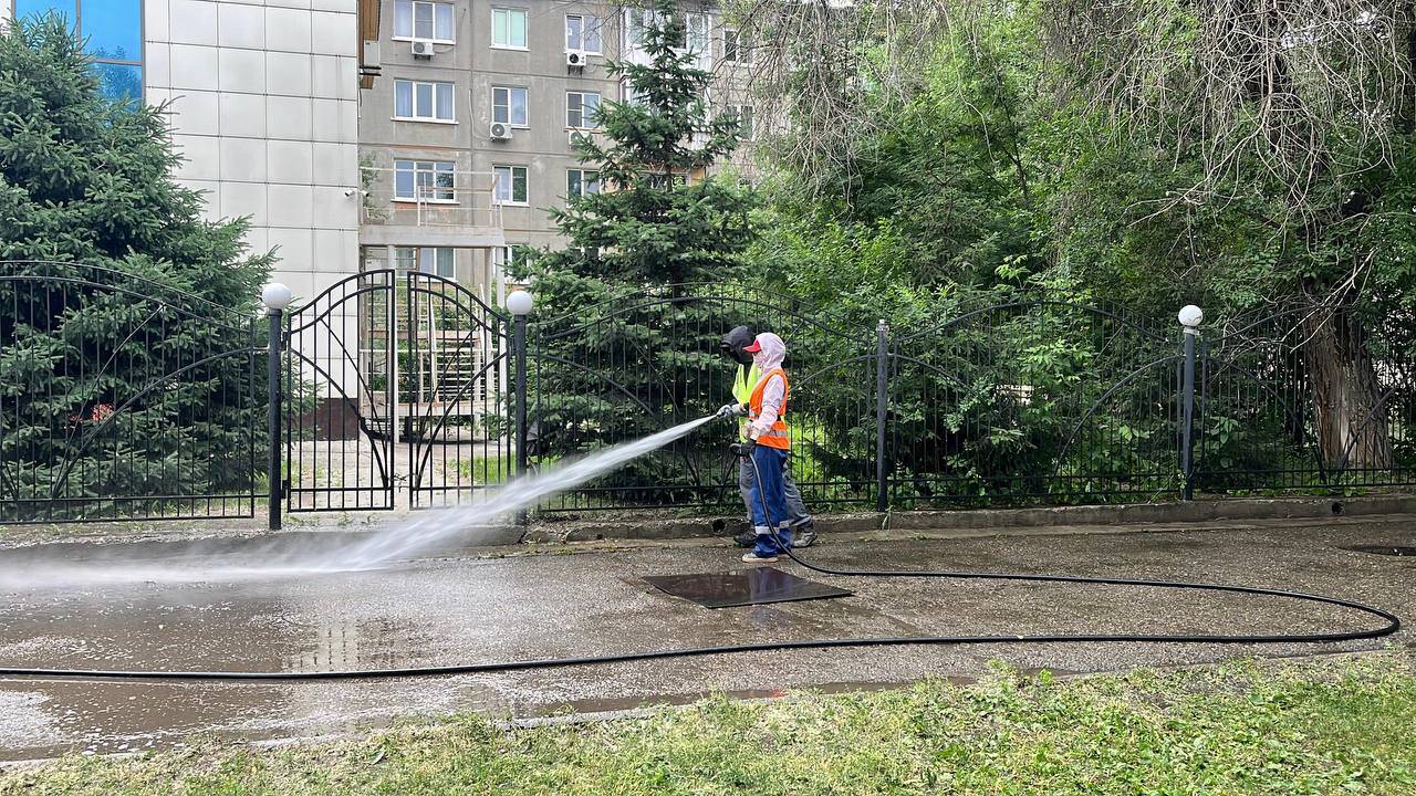 В Усть-Каменогорске проводят «генеральную уборку» после замечаний акима