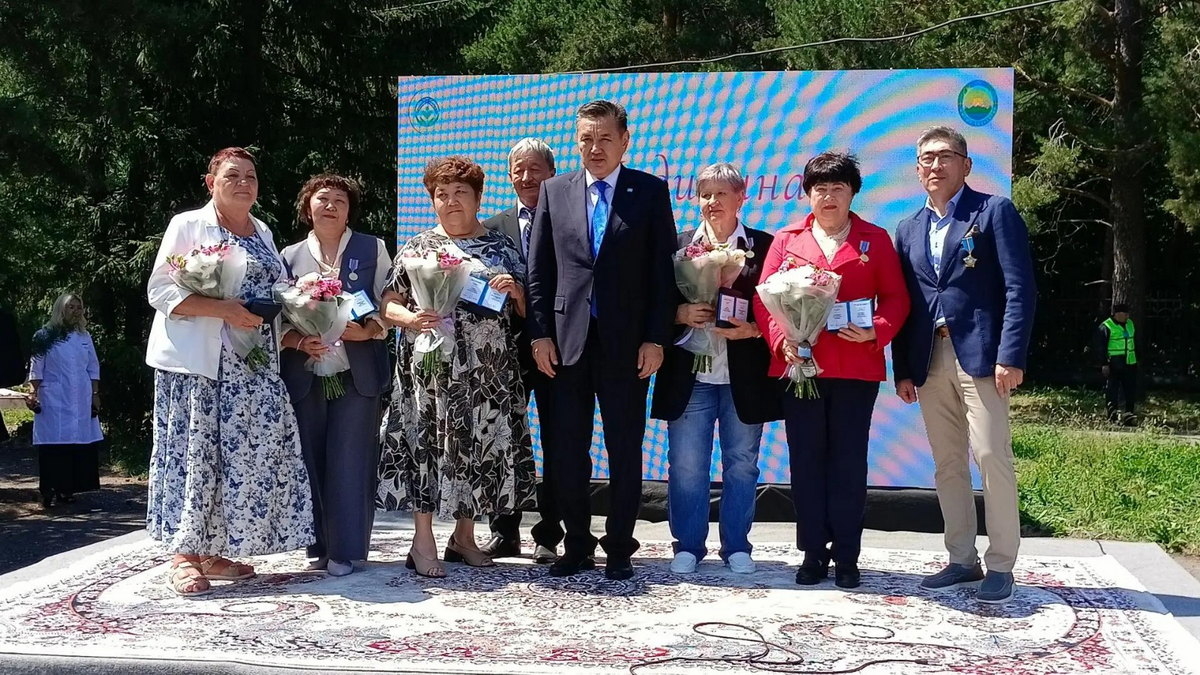 В Риддере поздравили медицинских работников ВКО