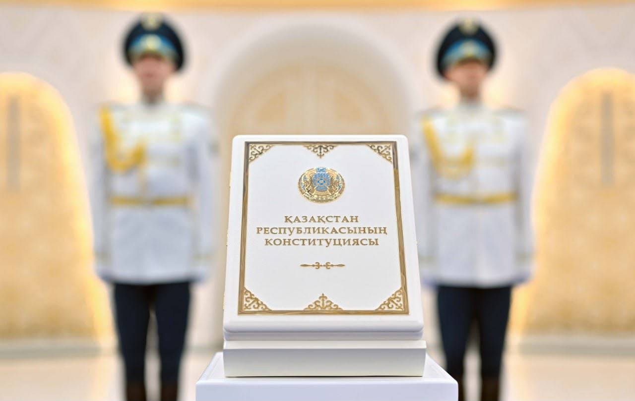 Кардинальная перестройка политической системы – президент обратился к казахстанцам