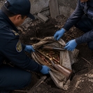 В ВКО осужденный выдал, где находится тайник с оружием в Алматы
