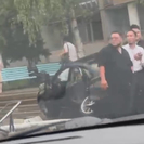 В Усть-Каменогорске автомобиль сбил дорожный знак и вылетел на тротуар 