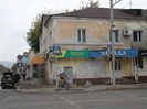 В Усть-Каменогорске хотят установить «срок годности» для входных групп магазинов