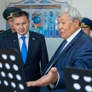 Токтар Аубакиров посетил школу в ВКО
