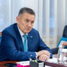 Акиму ВКО пожаловались на большегрузы, разбивающие дорогу 