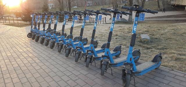 Для каршеринговых электросамокатов вводят жесткие правила: готов ли к ним Усть-Каменогорск?