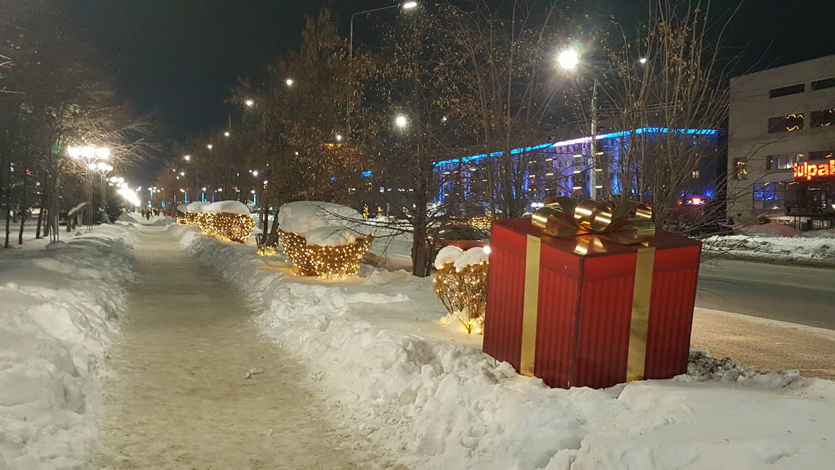 Свыше семидесяти миллионов тенге потратят на новогоднее украшение Усть-Каменогорска