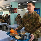 В армии Казахстана появится «шведский стол» и блюда нацкухни