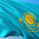 Правительство уточнило, где и как можно размещать флаг Казахстана