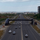 В Усть-Каменогорске в надземке будут укладывать покрытие: пешеходам придется маневрировать