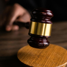 В области Абай вынесен приговор по делу о торговле людьми: на скамье подсудимых оказалась многодетная мать 