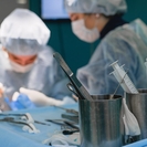 В Усть-Каменогорске врачи спасли 16-летнюю девушку с ножевыми ранениями: ведется расследование