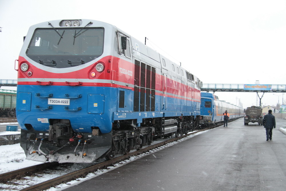 Поезд усть каменогорск алматы. Поезд Астана Усть-Каменогорск. Астана Өскемен поезд. Темир Иметов. Поездное движение Казахстане.